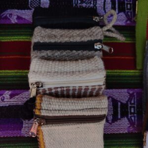 Monedero de Lana Esencial